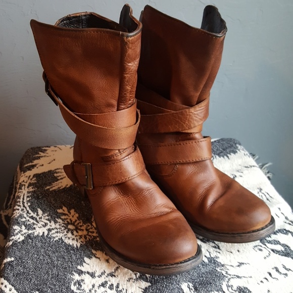 steve madden strappy boots